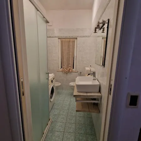 Fuoriporta Affitti Brevi - Girasole * Parma